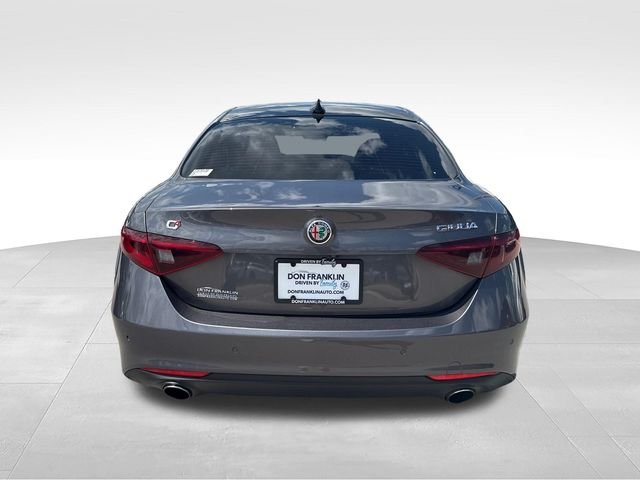 Used 2018 Gray Alfa Romeo Ti image 4