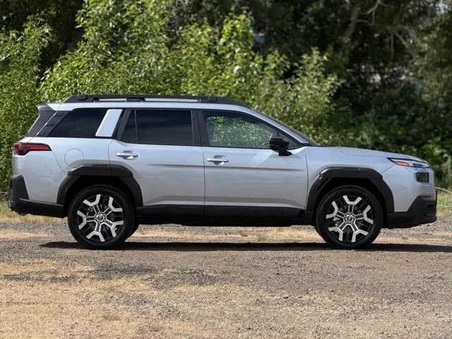 New 2026 ICE SILVER METALLIC Subaru Touring XT image 8