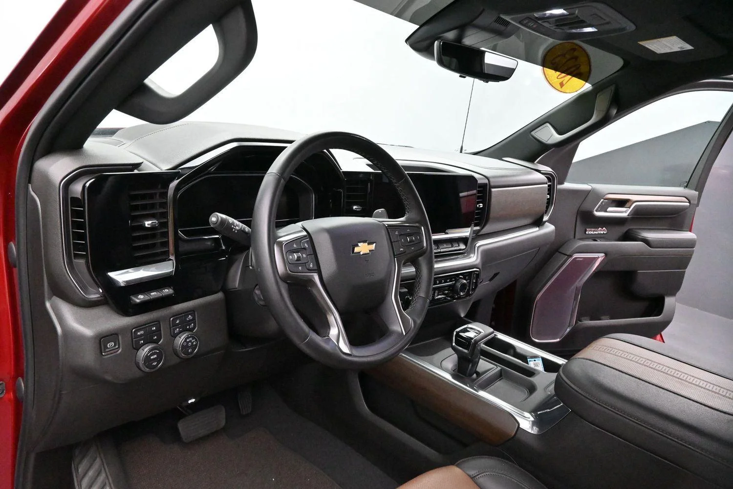Used 2023 Radiant Red Tintcoat Chevrolet High Country image 16