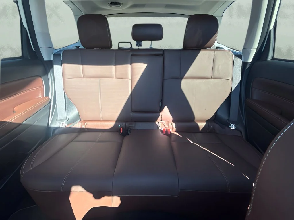 Used 2017 White Subaru 2.5i Touring image 11