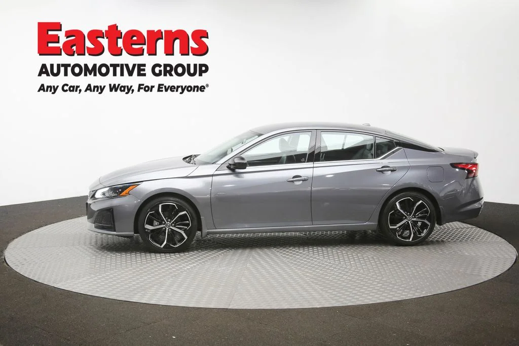 Used 2023 Gray Nissan 2.5 SR image 58