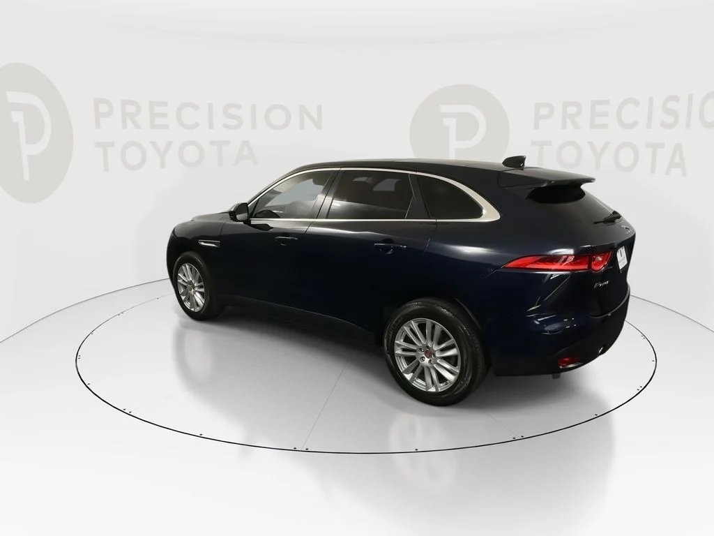 Used 2020 Portofino Blue Metallic Jaguar 30t Prestige image 14