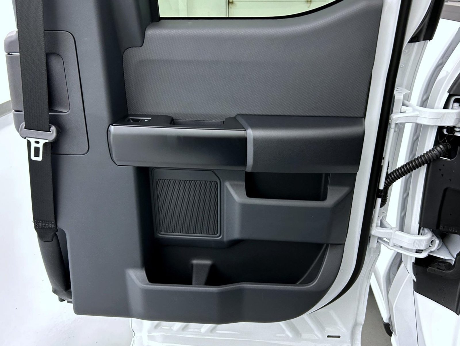 New 2026 Oxford White Ford STX image 17