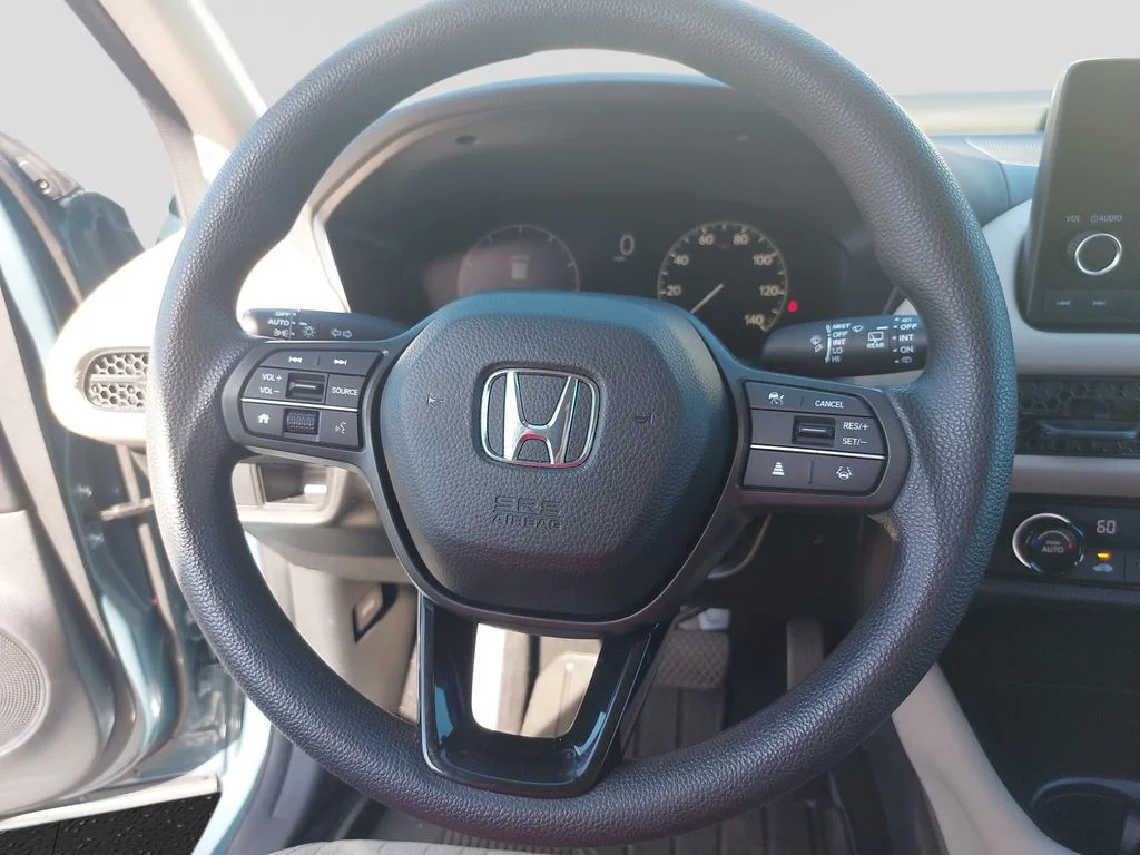 Used 2025  Honda LX image 18