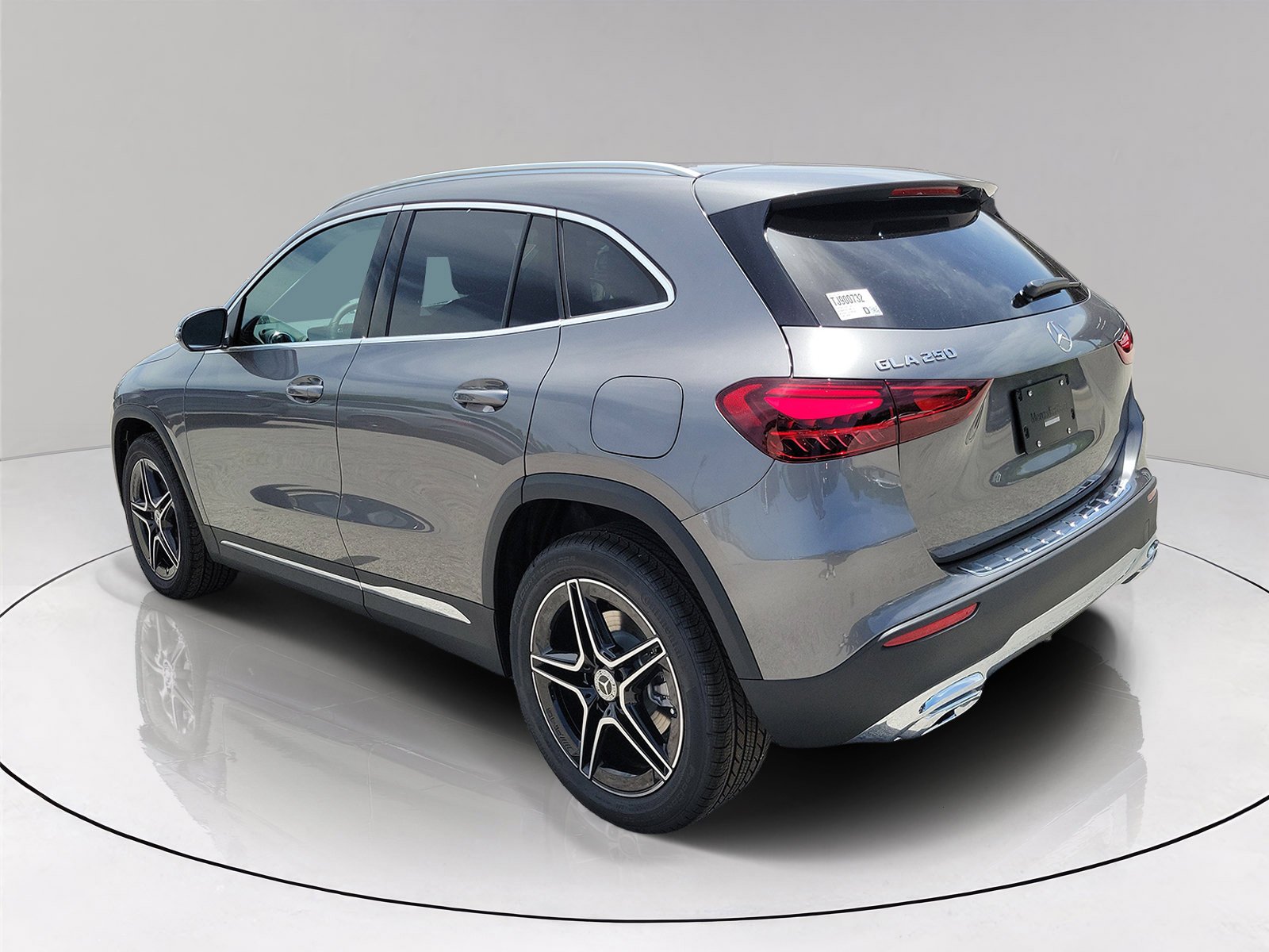 New 2026 Mountain Grey Metallic Mercedes-Benz GLA 250 image 34