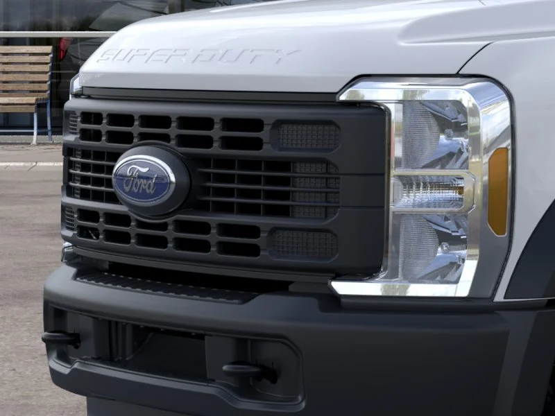 New 2025 Oxford White Ford XL image 46