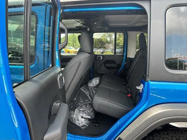 New 2025 Hydro Blue Pearl-Coat Exterior Paint Jeep Willys image 12
