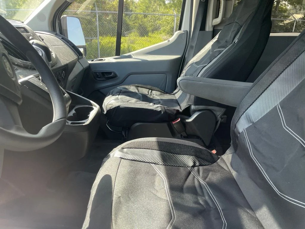 Used 2015 White Ford XL image 19