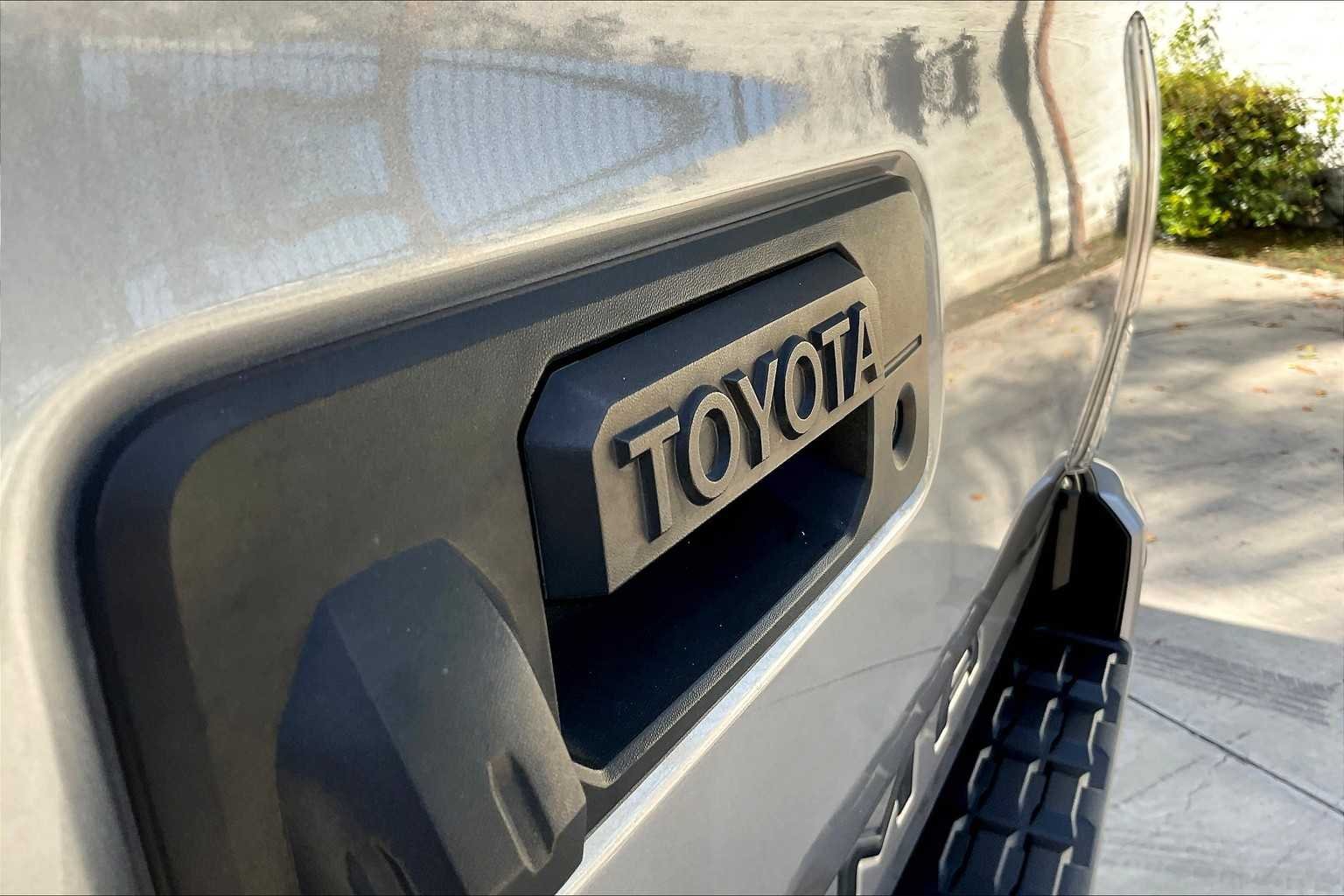 Used 2020 Silver Sky Metallic Toyota TRD Sport image 28