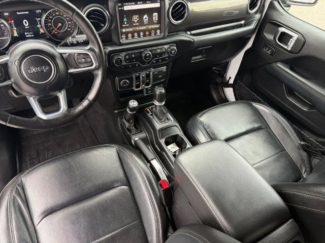 Used 2022 Bright White Clearcoat Jeep Unlimited Sahara Altitude image 16