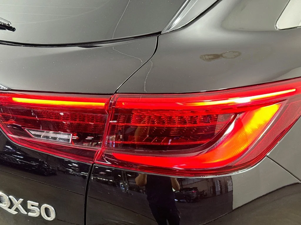 Used 2019 Black INFINITI ESSENTIAL image 34