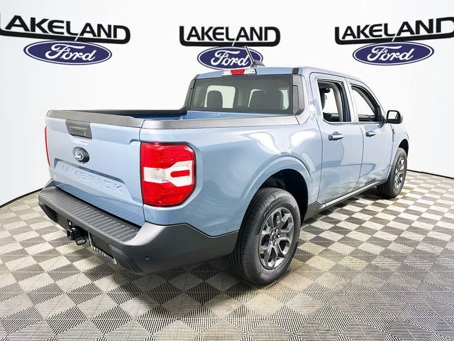 New 2026 Gray Ford XLT image 4