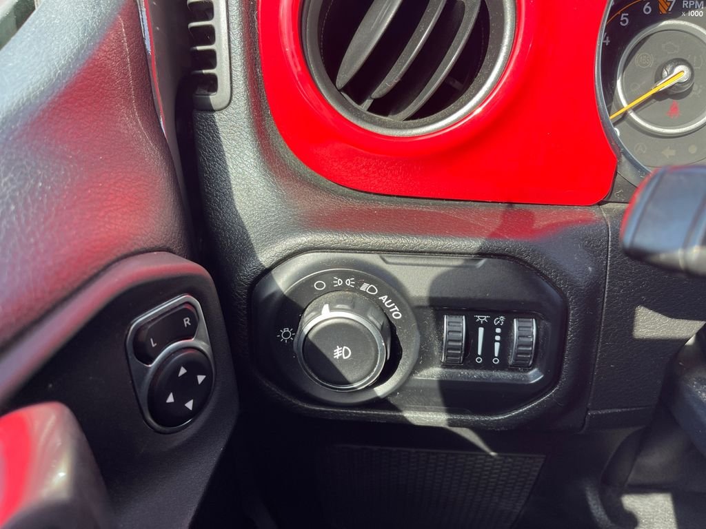 2020 Jeep Wrangler Unlimited Altitude - Photo 25