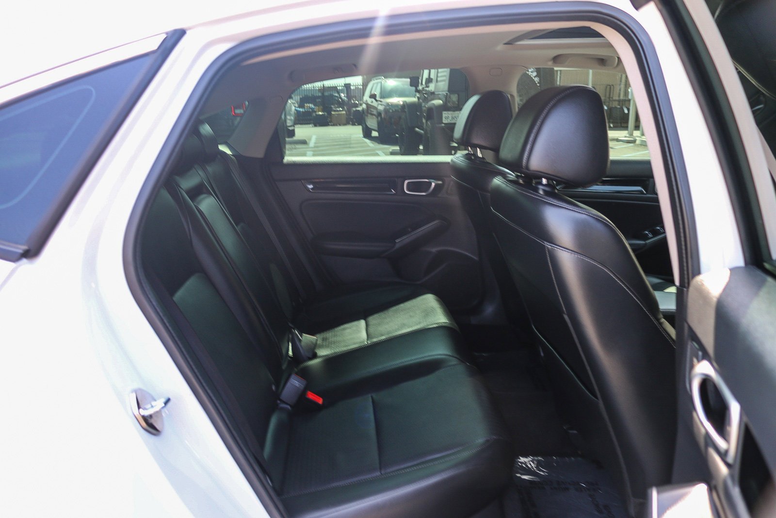 2022 Honda Civic Touring - Photo 18
