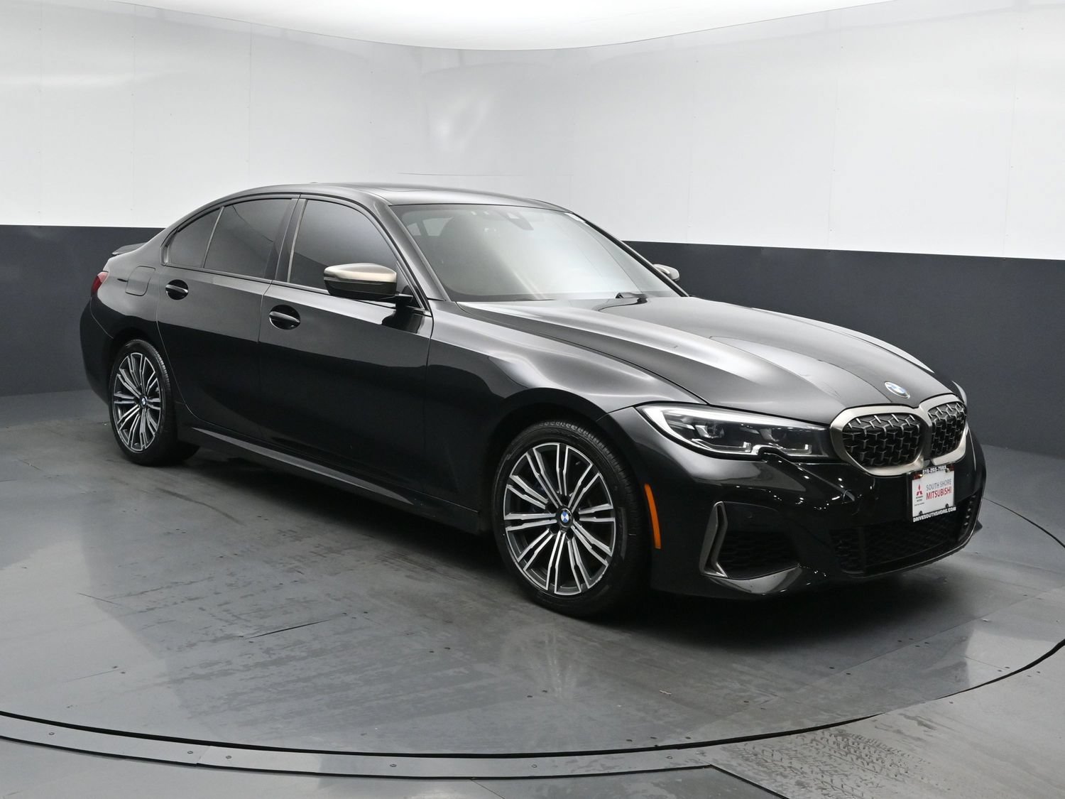 Used 2020 Black Sapphire Metallic BMW M340i xDrive image 2