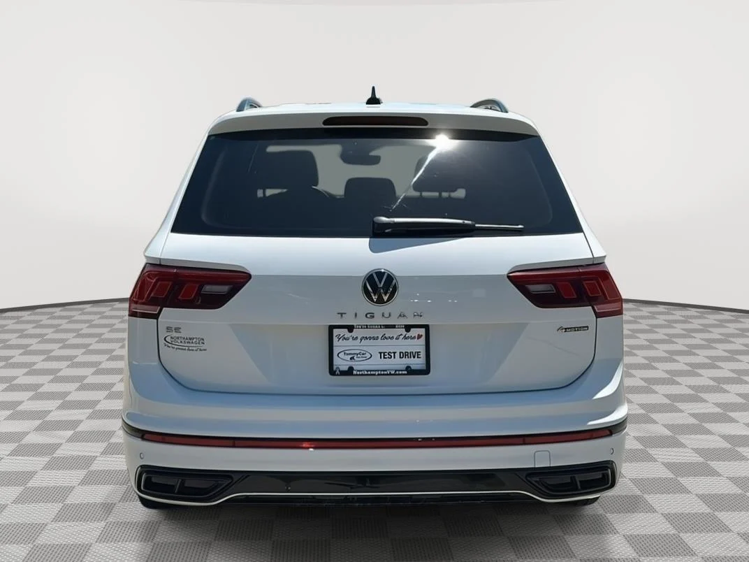 Used 2022 Pure White Volkswagen SE R-Line Black image 6