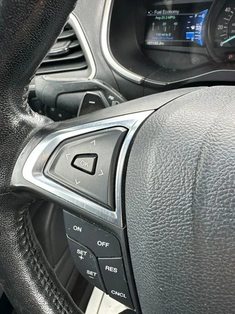 Used 2018 Magnetic Ford SEL image 16