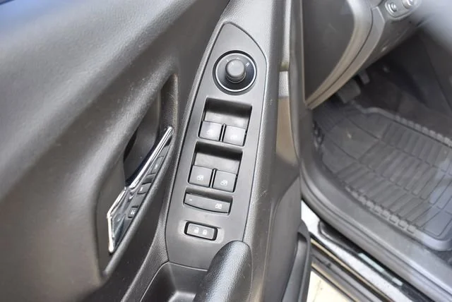 Used 2022 Mosaic Black Metallic Chevrolet LT image 17