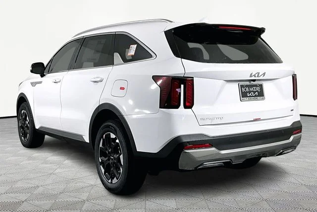 Used 2026 White Kia S image 4