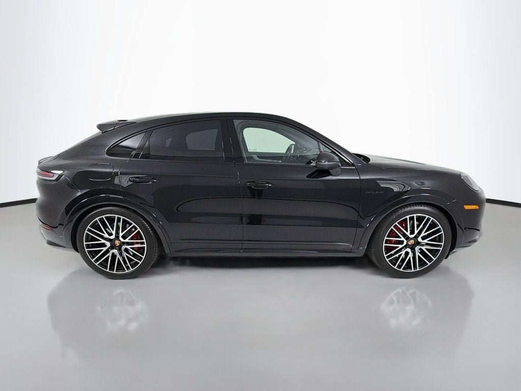 Used 2026 Chromite Black Metallic Porsche S E-Hybrid Coupe AWD image 8