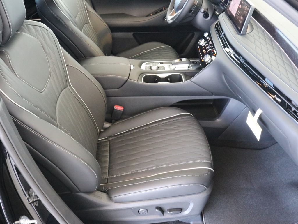 New 2027 MINERAL BLACK INFINITI Autograph AWD image 48