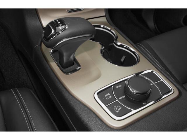 Used 2015 Billet Silver Metallic Clearcoat Jeep Limited image 14