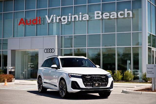 2025 Audi Q7 55 Prestige