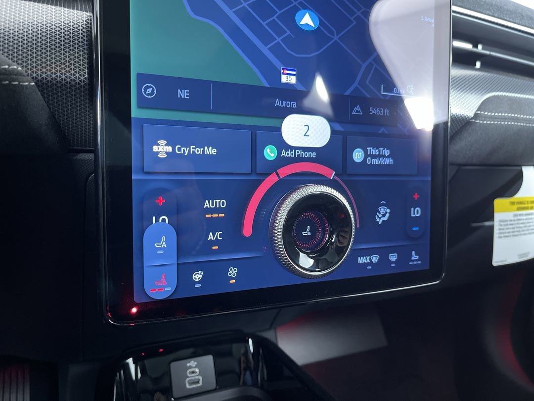 2025 Ford Mustang Mach-E GT - Photo 21