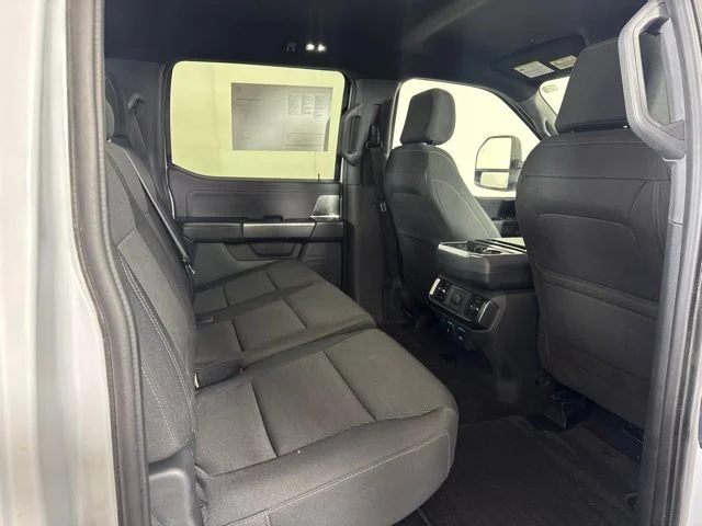 Certified Used 2022 White Metallic Ford XLT image 5