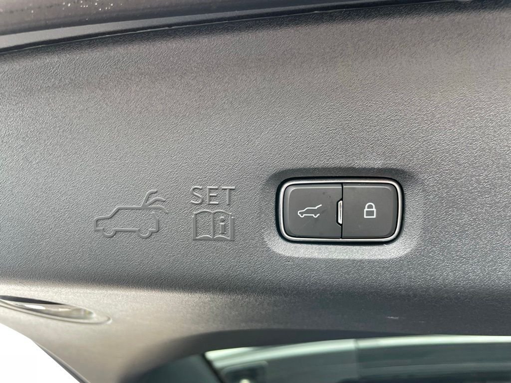 Used 2025 Gray Ford Tremor image 44
