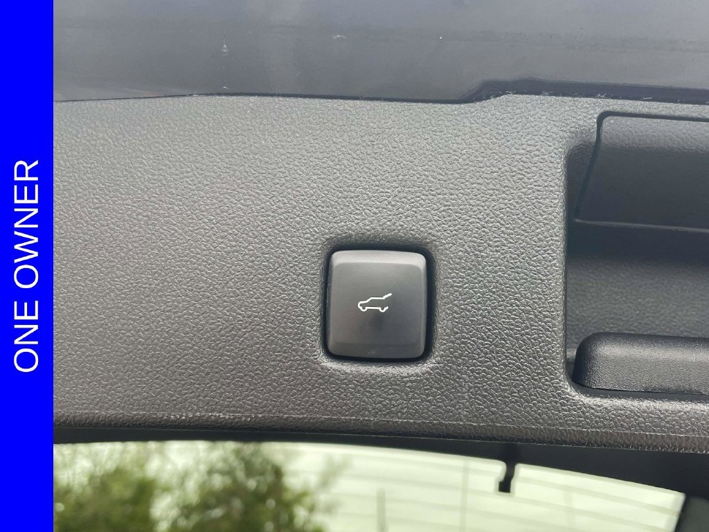 Used 2023 Black Ford Active image 10