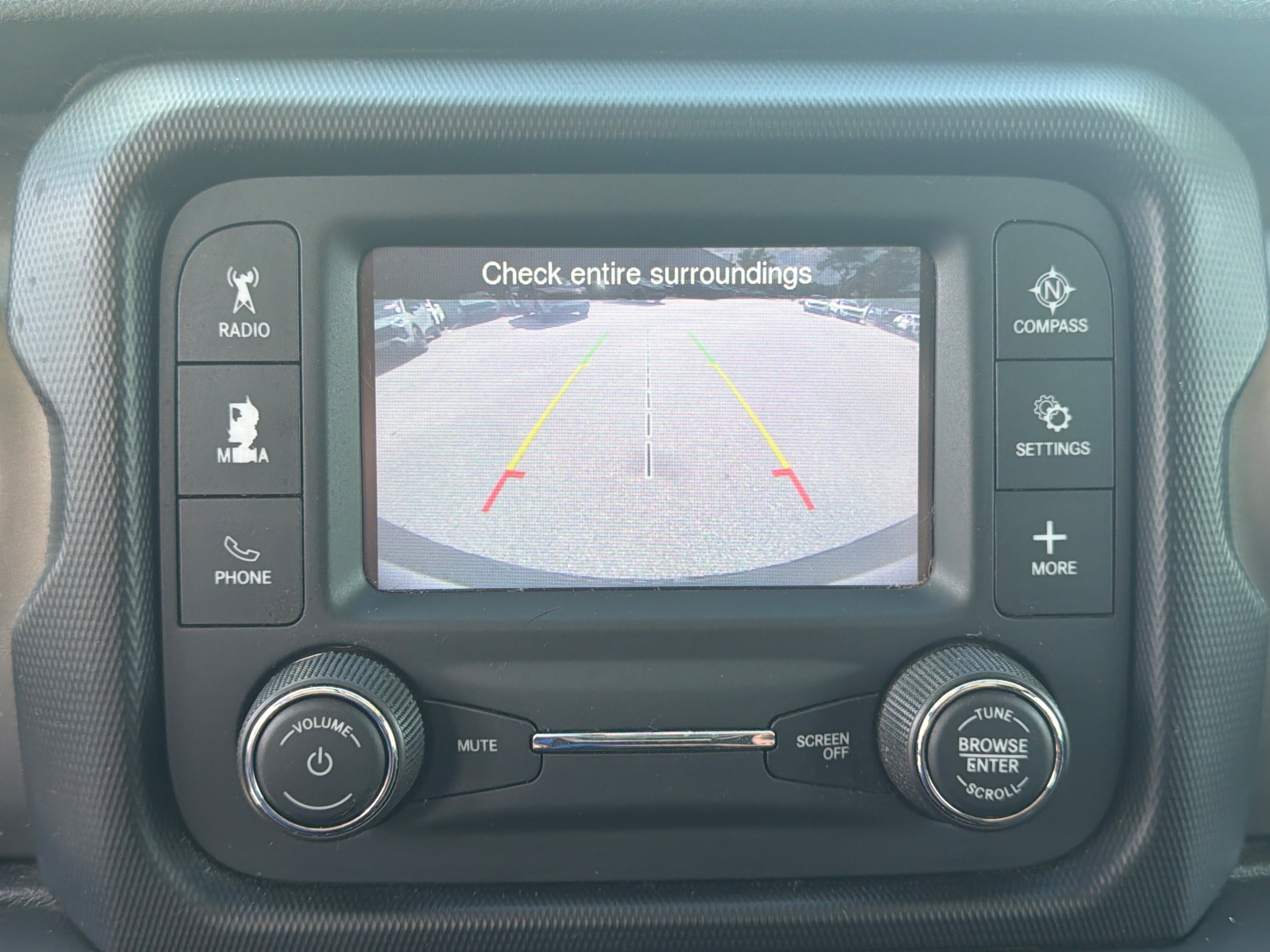 Used 2018 Granite Crystal Metallic Clearcoat Jeep Sport S image 11
