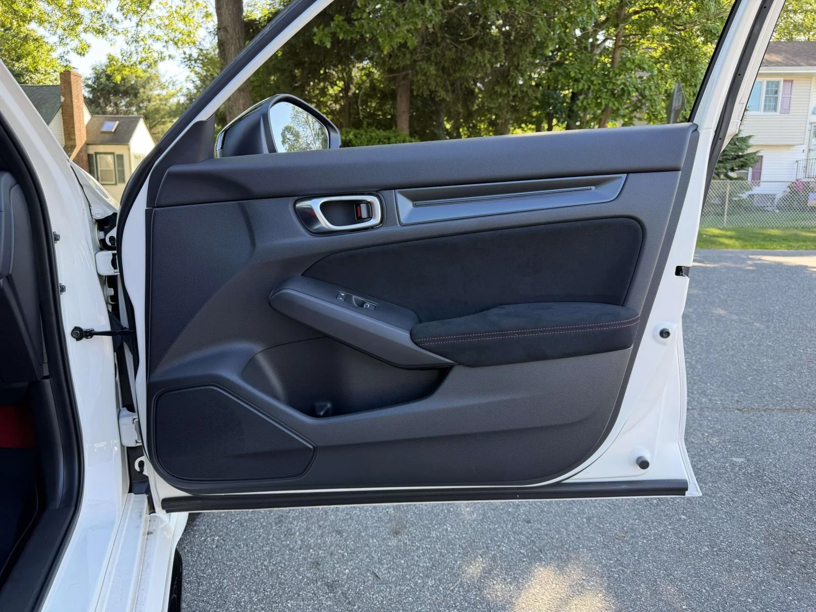 Used 2023  Honda  image 11