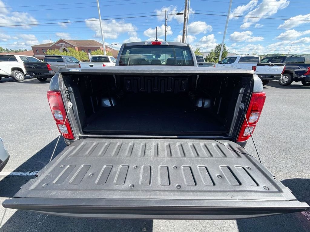 Used 2021 Gray Ford XL image 29