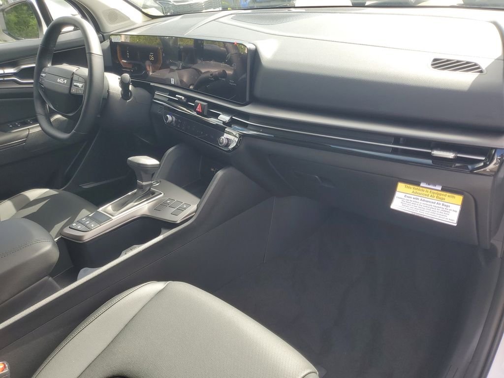 2026 Kia Sportage EX - Photo 12
