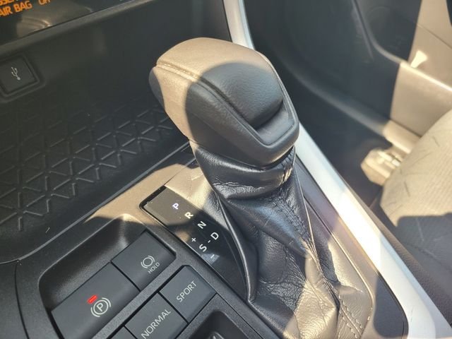 Used 2021 Gray Toyota XLE image 20