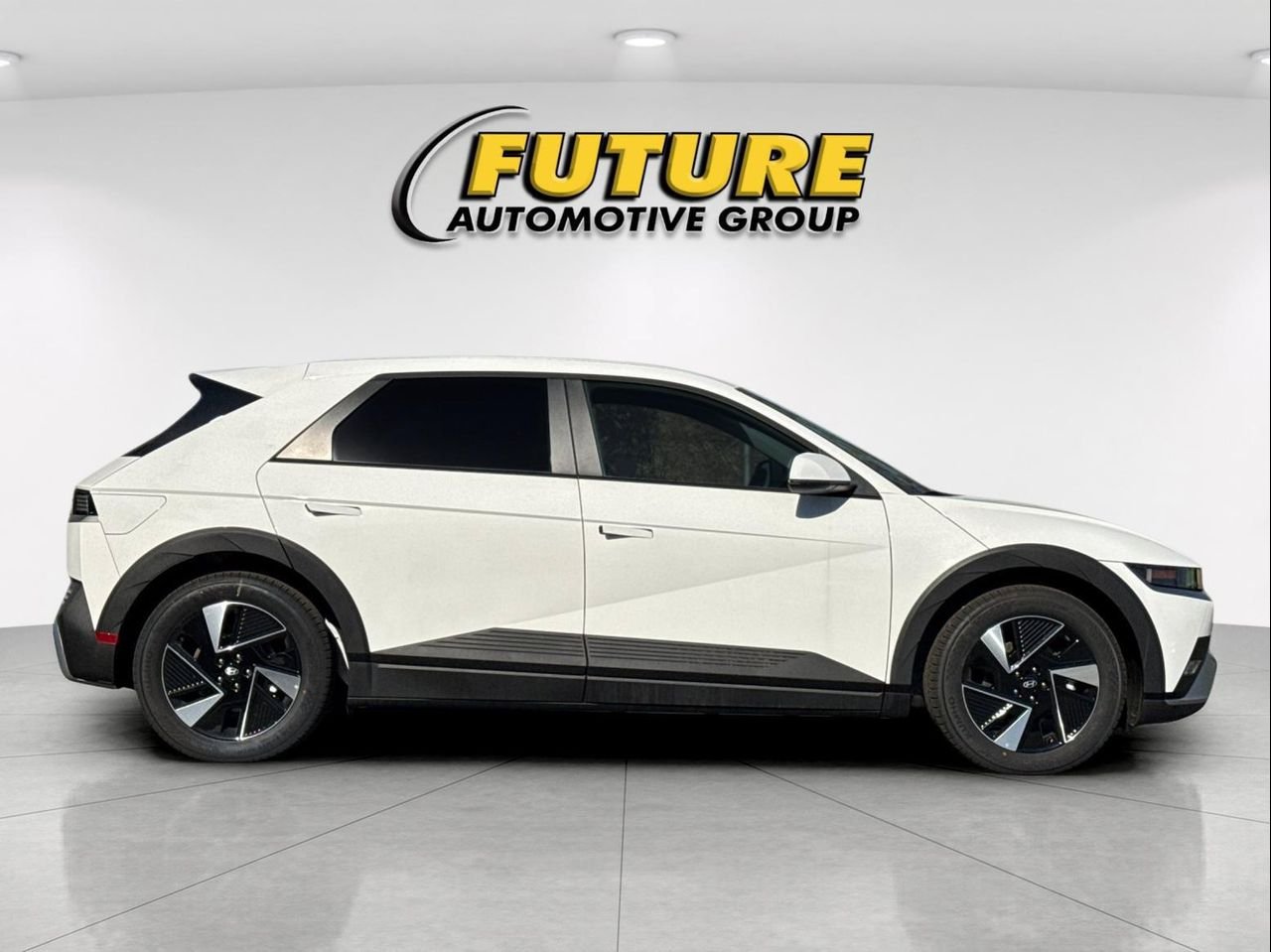 New 2026 White Hyundai SEL image 2