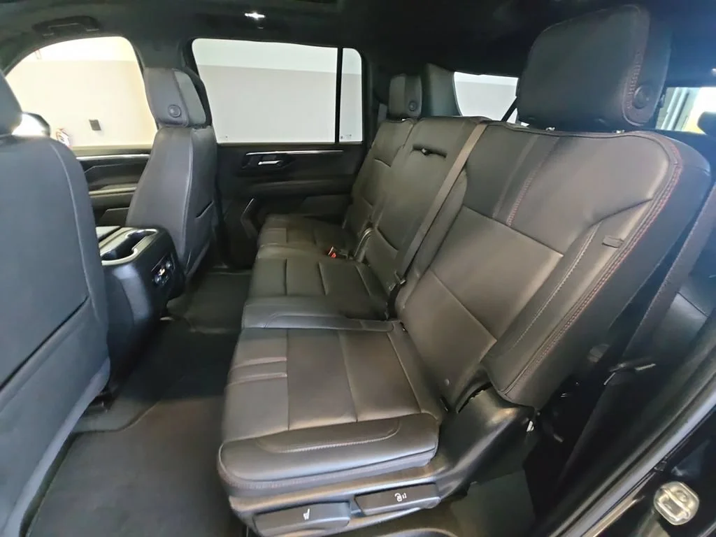 Used 2025 Black Chevrolet RST image 28