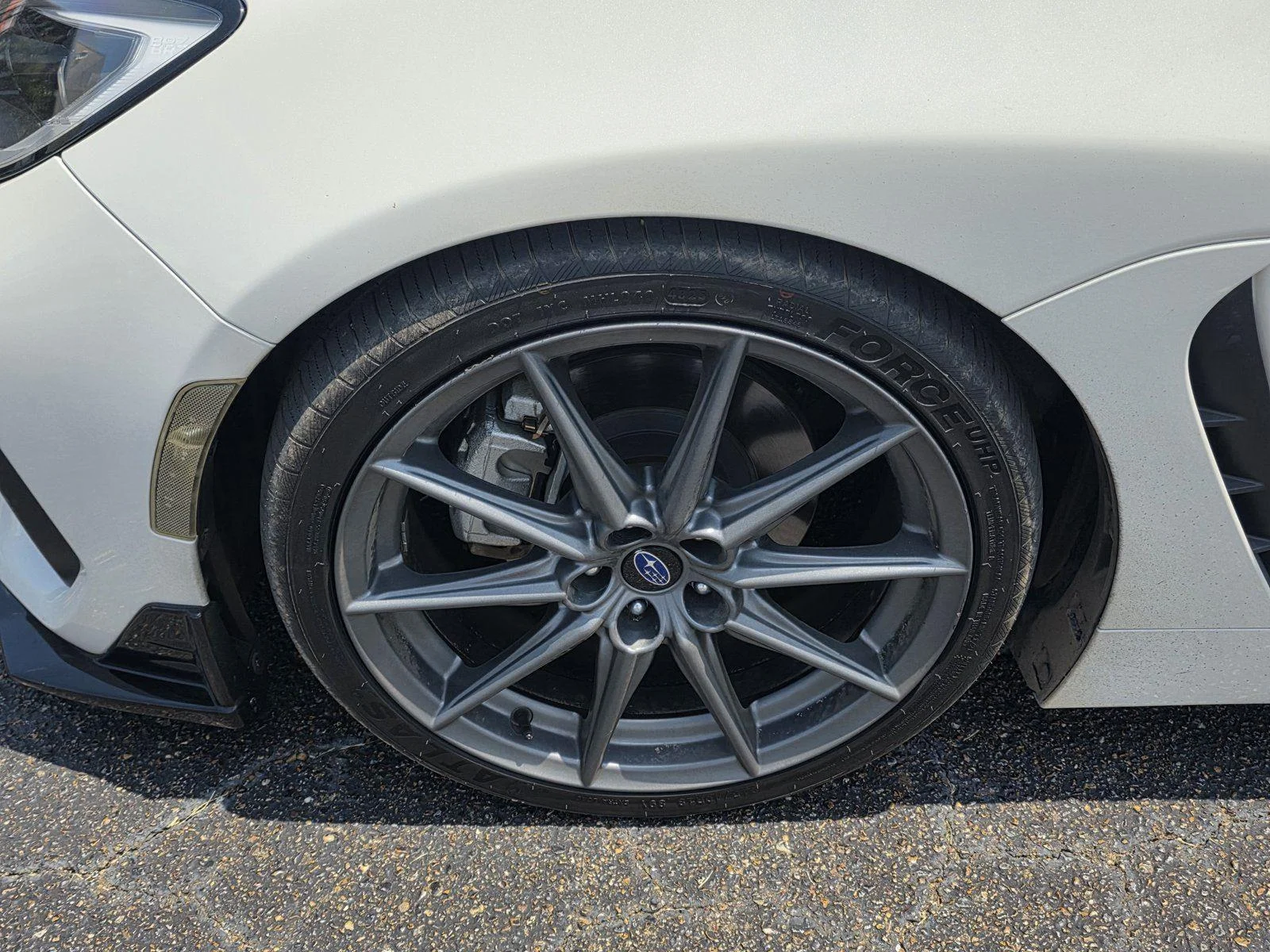 Used 2023 Crystal White Pearl Subaru Limited image 28