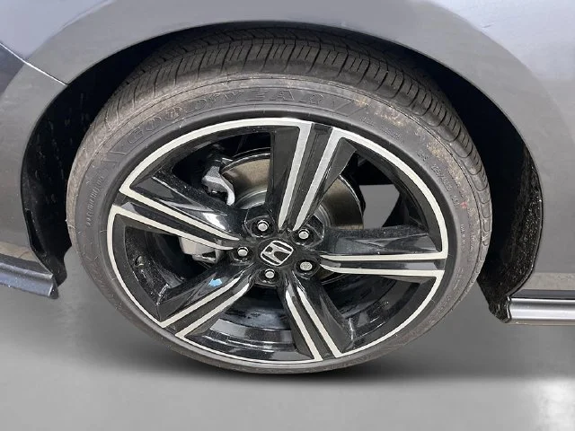 New 2026 Meteorite Gray Metallic Honda SE image 10