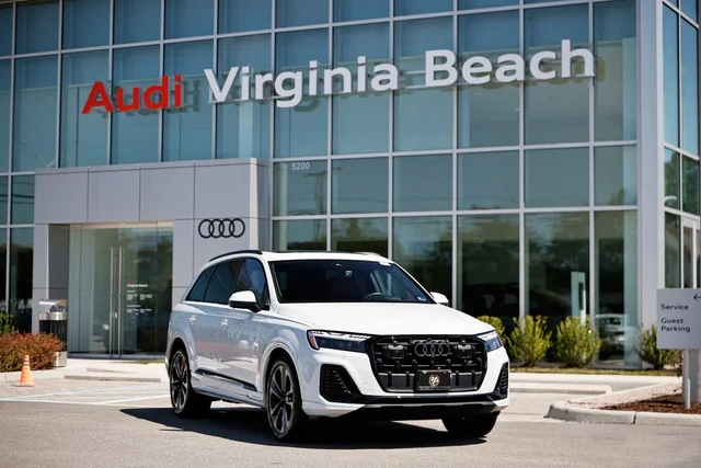 2025 Audi Q7 55 Prestige
