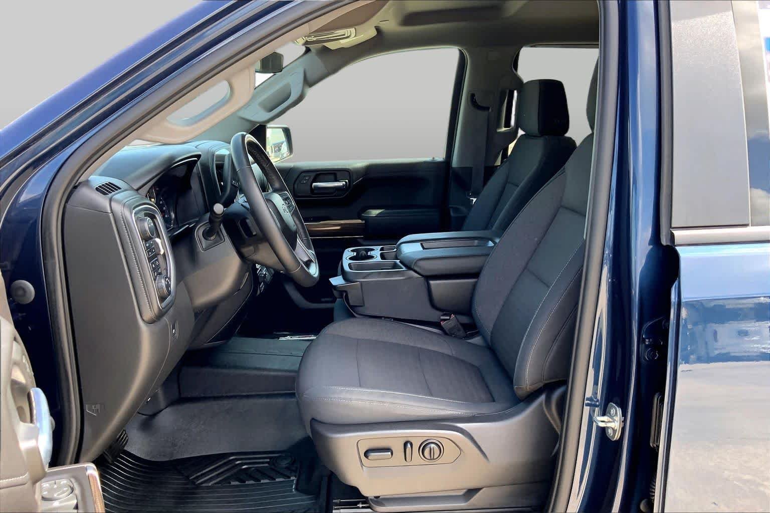 Used 2020 Northsky Blue Metallic Chevrolet RST image 8