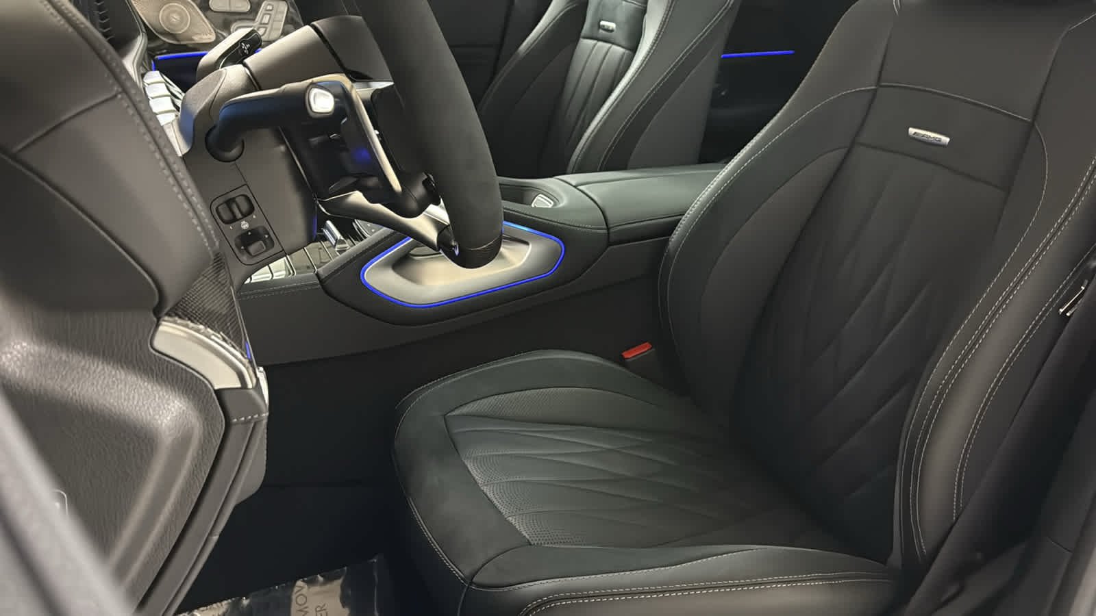 New 2026 MANUFAKTUR Silicon Grey Mercedes-Benz AMG® GLE 63 S image 28