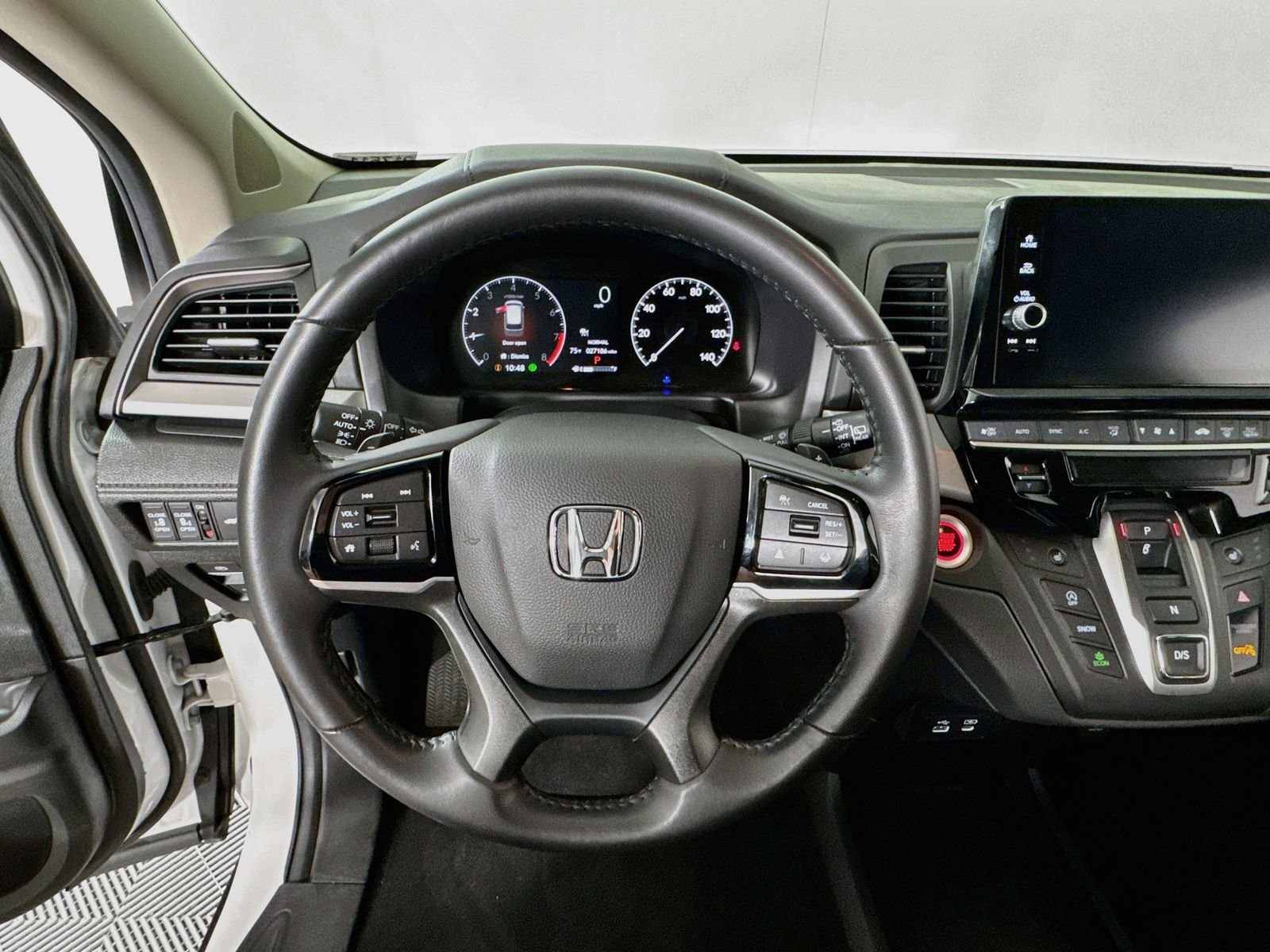 2025 Honda Odyssey EX-L - Photo 13