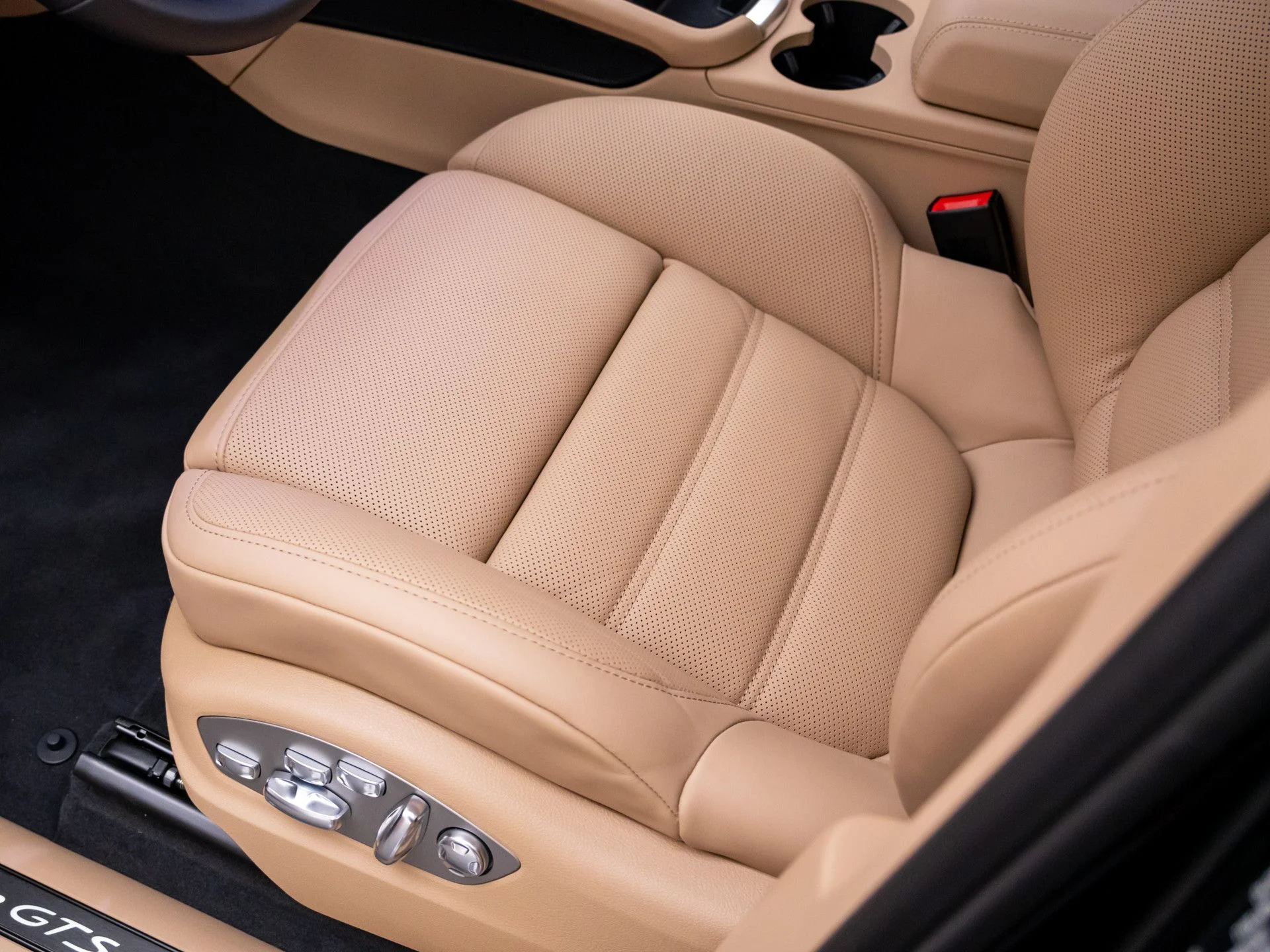 New 2026 Unreleased Porsche GTS image 16