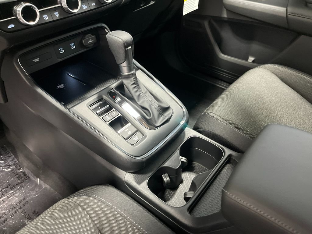 New 2026 Platinum White Pearl Honda EX image 19