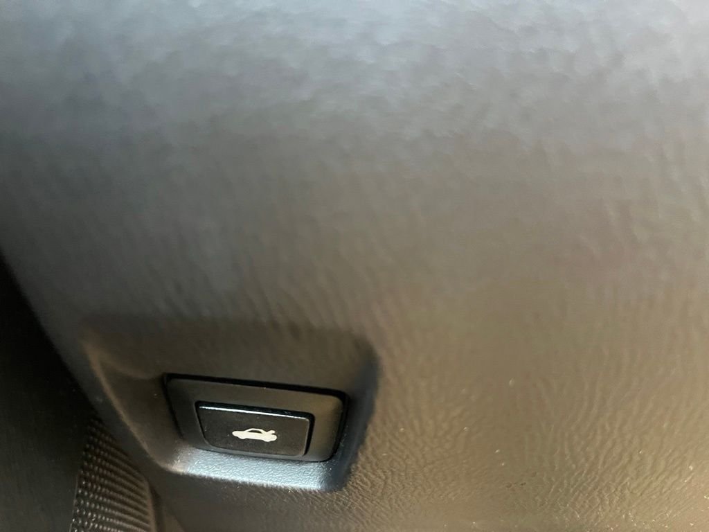Used 2018 Blue Toyota Base image 25
