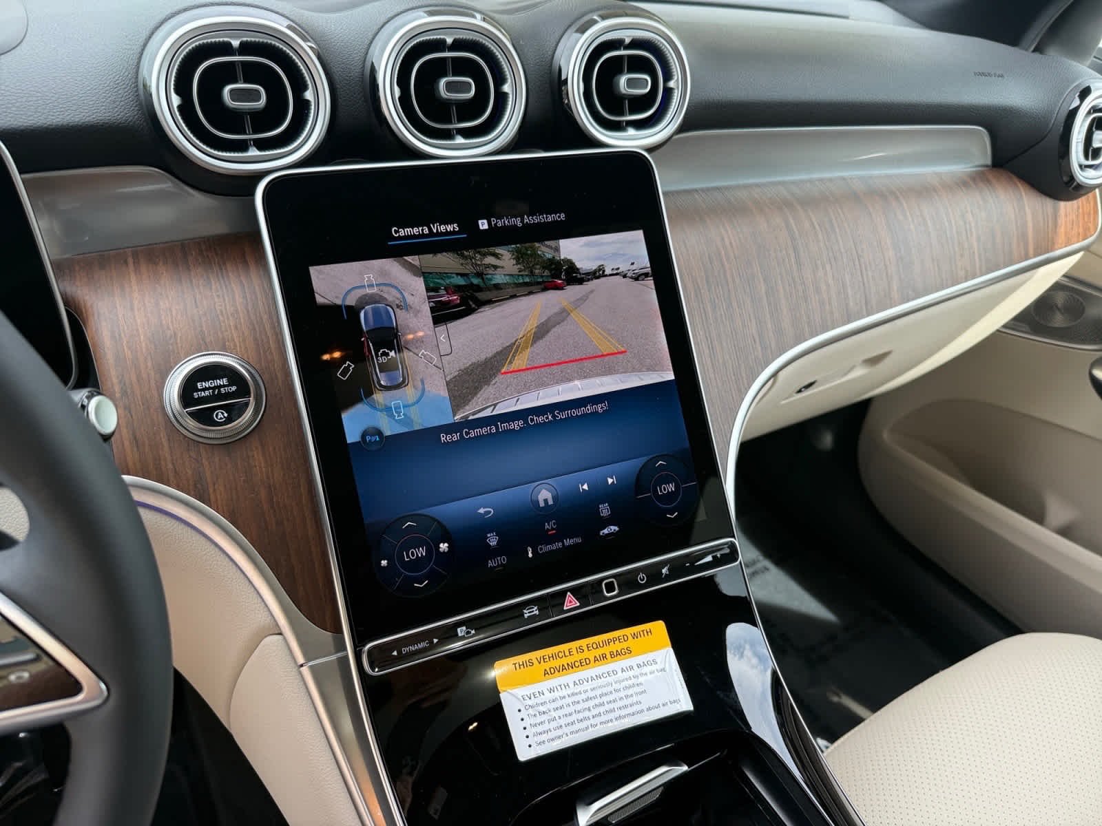 New 2026 Polar White Mercedes-Benz GLC 300 image 19