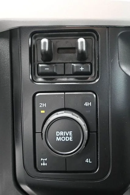 New 2026 Agate Black Metallic Ford F-250® XL image 13