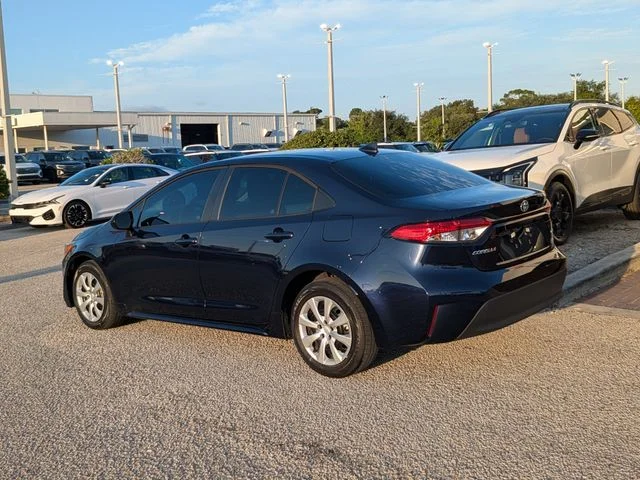 Used 2023  Toyota LE image 4